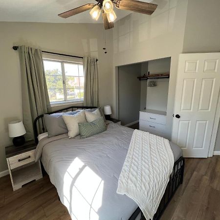 Mid City Condo 亨茨维尔 外观 照片