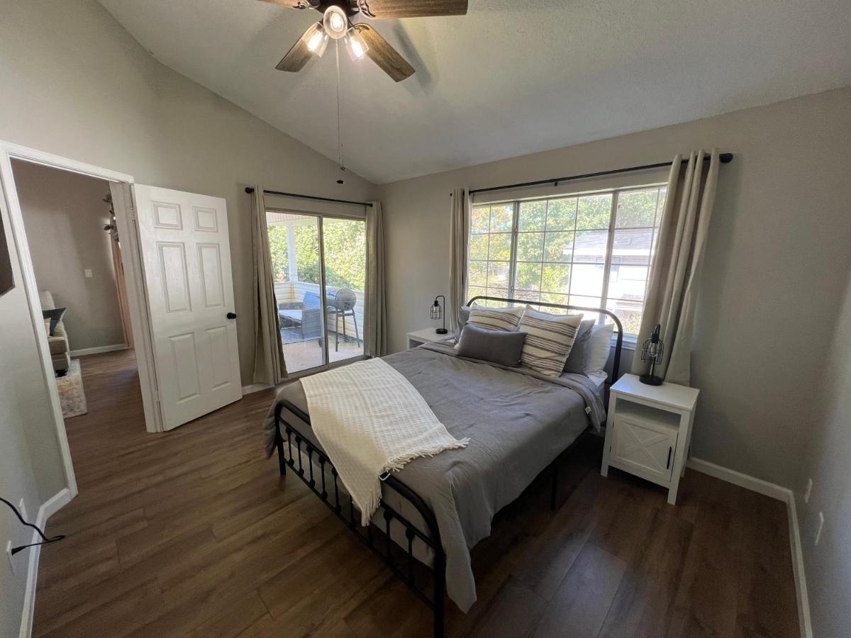 Mid City Condo 亨茨维尔 外观 照片